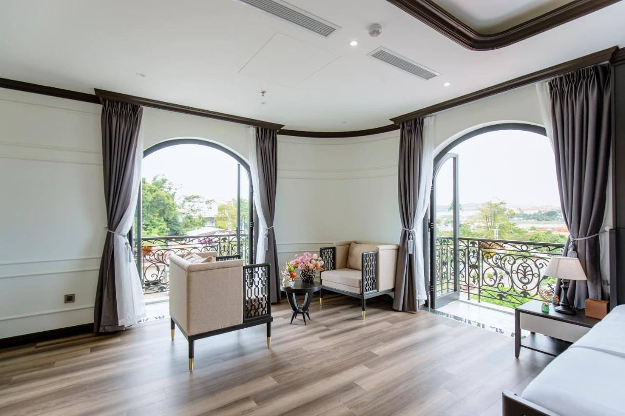 Khach San Robin Gia Nghia Hotel Kültér fotó